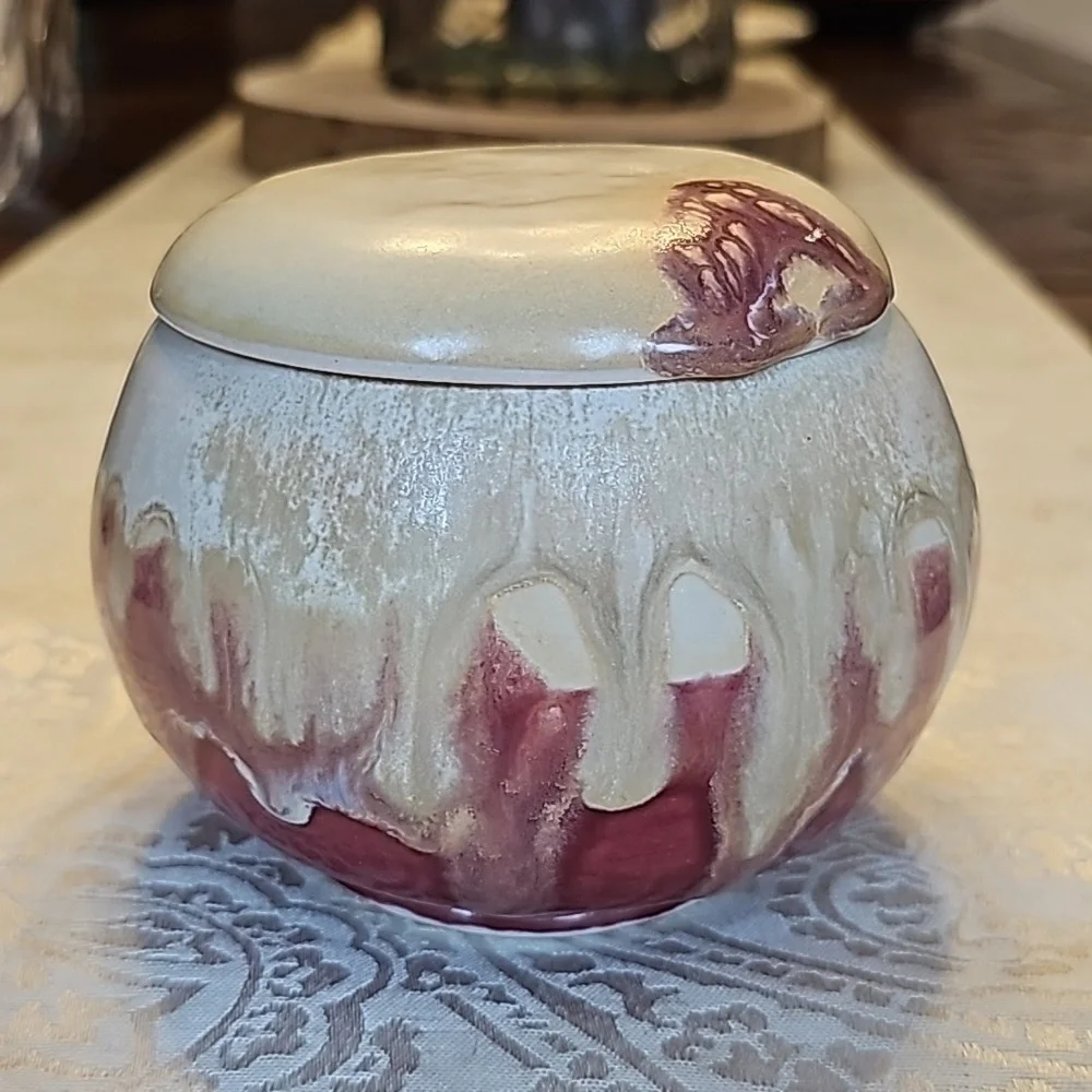 Pine Eddy Ceramic Handmade Burgundy & Cream Butter Crock/Bell